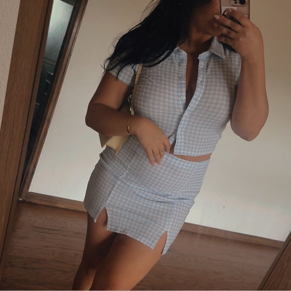 Blue & white skirt set